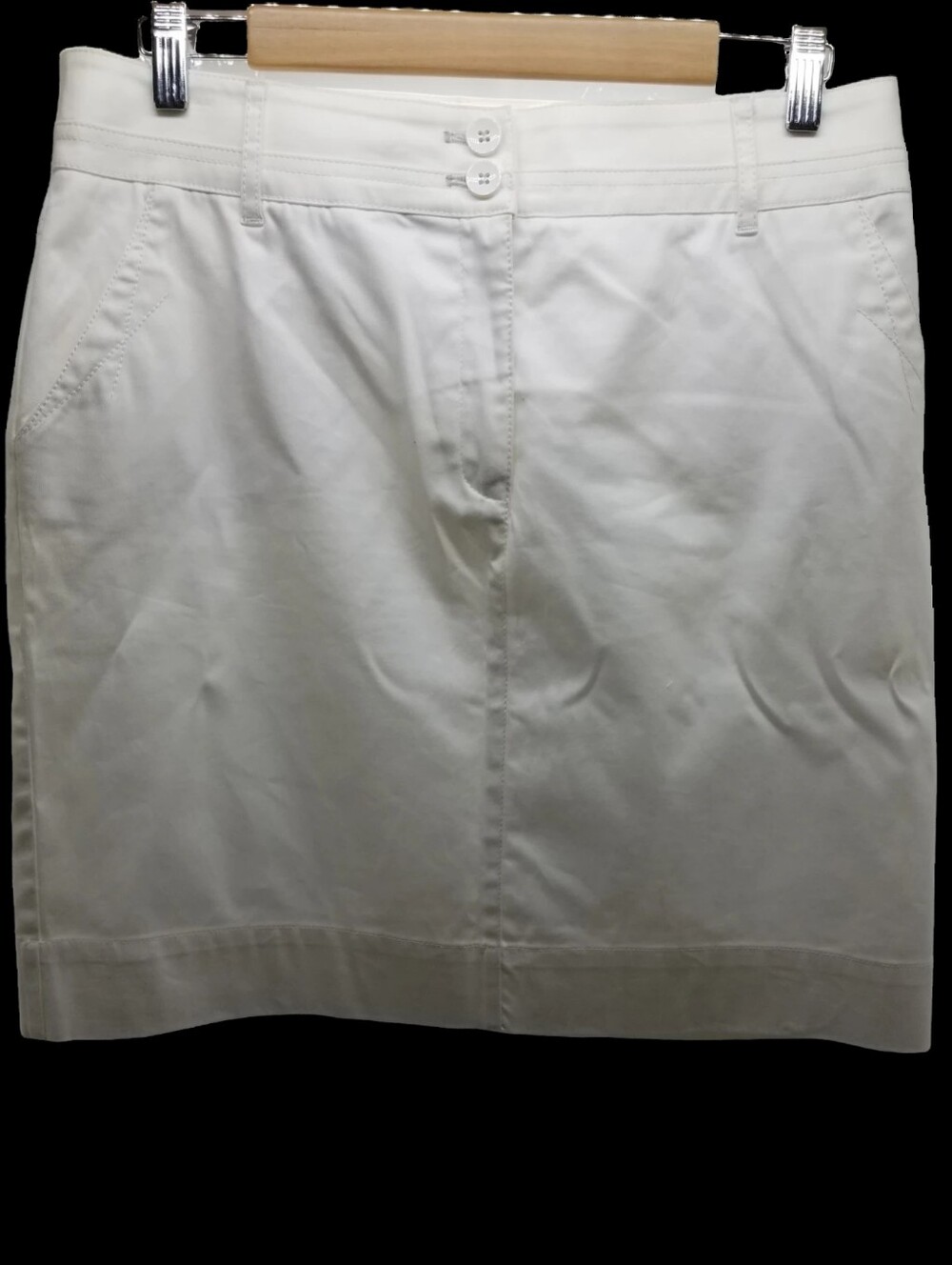 New ConradC Collection Classic White Mini Skirt with Double Button Waist Size10